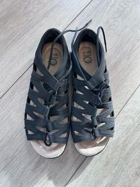 Earth Spirit Gigi Black Strappy Lace-Up Sandals